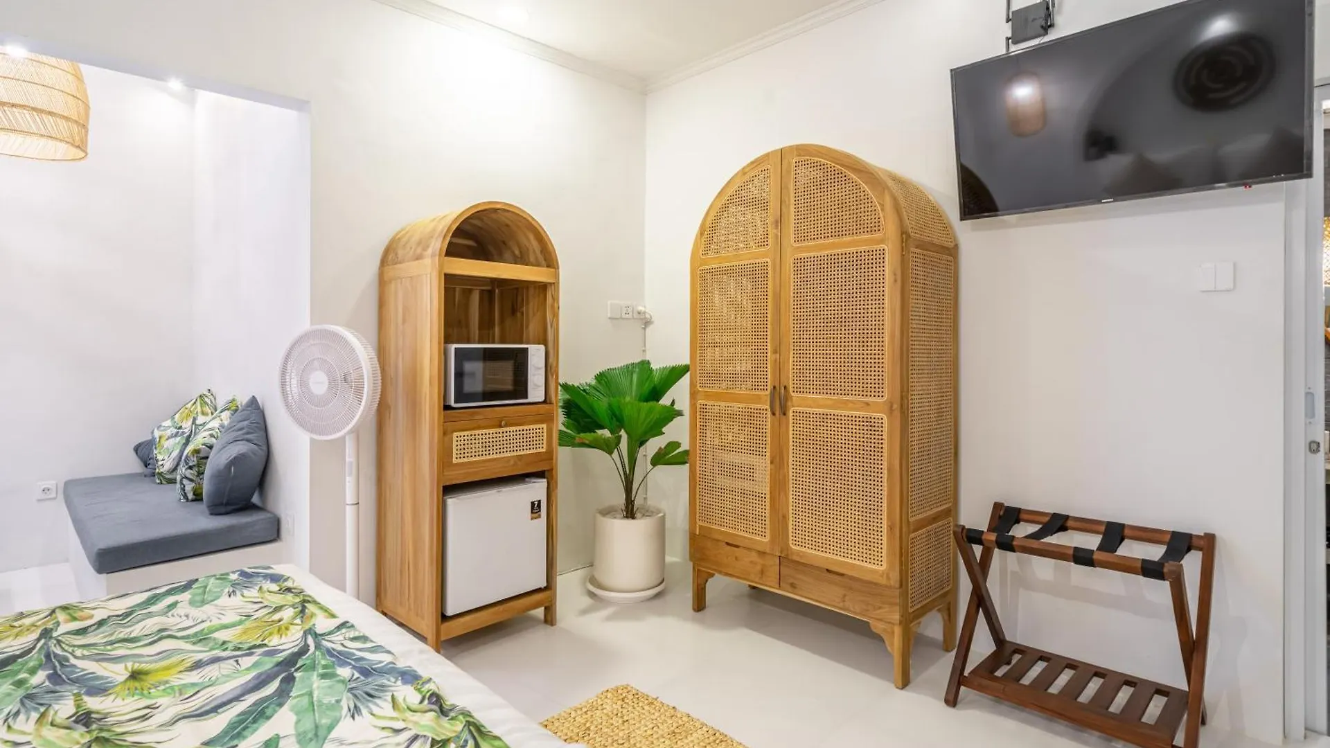 Guest house The Hepburn Stylish Single Room Guesthouse With Shared Pool 900M From Seminyak Beach