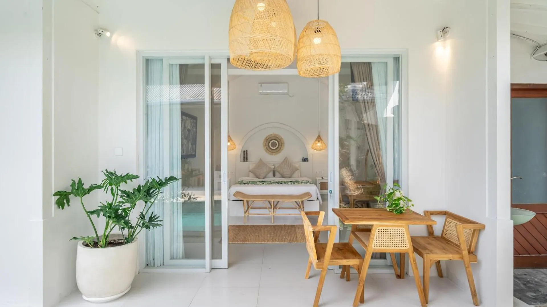 Guest house The Hepburn Stylish Single Room Guesthouse With Shared Pool 900M From Seminyak Beach Indonesia