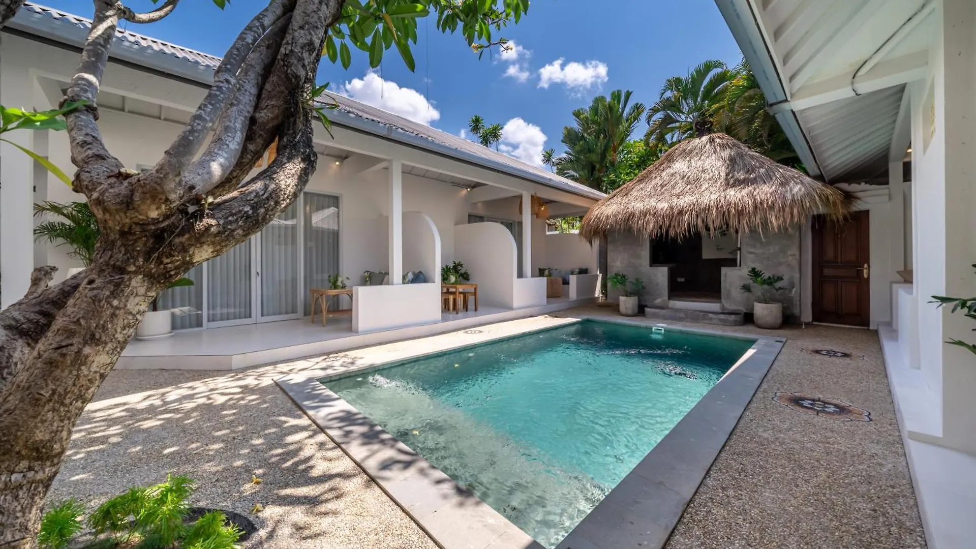 The Hepburn Stylish Single Room Guesthouse With Shared Pool 900M From Seminyak Beach 0*, Seminyak (Bali) Indonesia