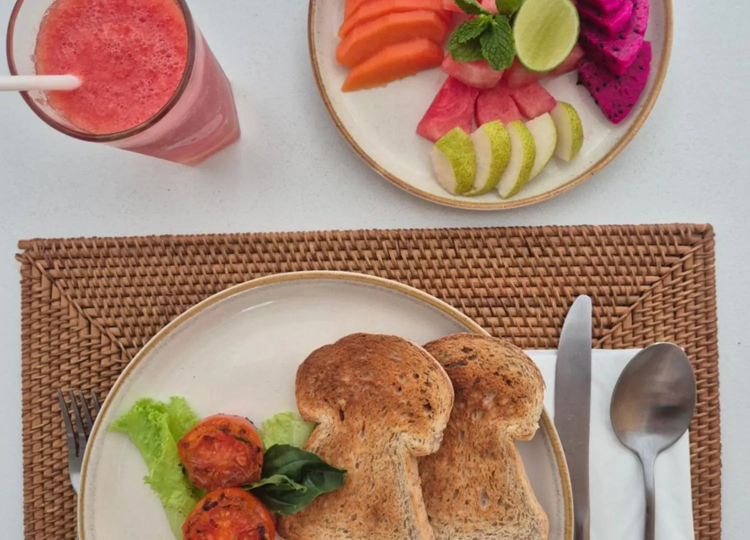 Guest house The Hepburn Stylish Single Room Guesthouse With Shared Pool 900M From Seminyak Beach Indonesia